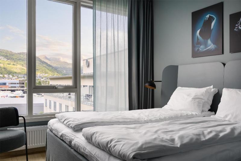 Superior Queen Room image 1