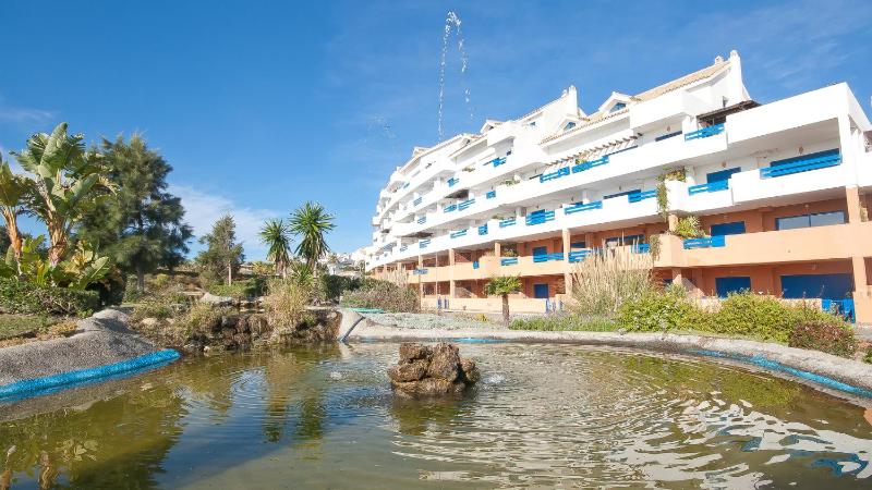 Duquesa Suites 303 - image 2
