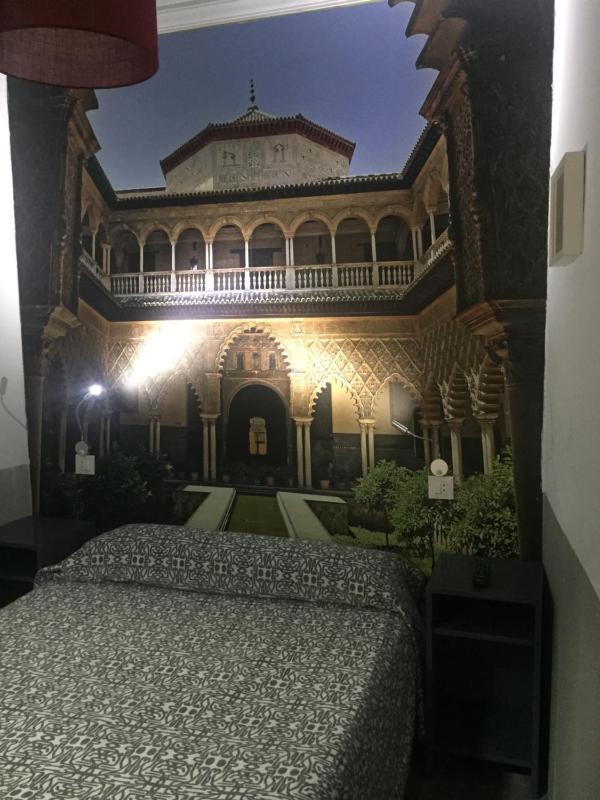 Single Room image 1