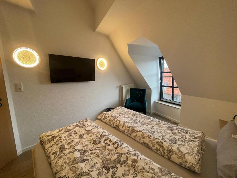 Double Room image 2