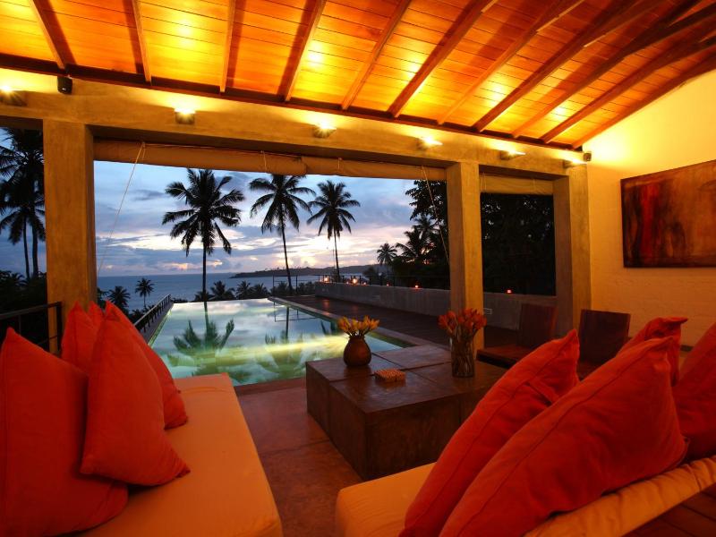 Kadju House - 4BR Villa Pool Cook Sea View - image 39