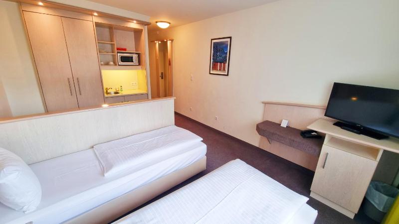 Standard Apartment image 4