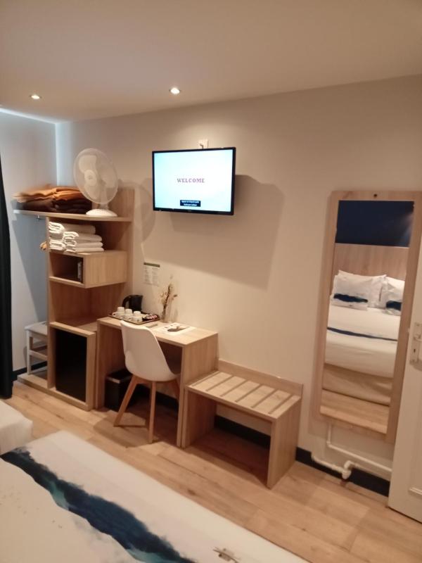 Triple Room image 4