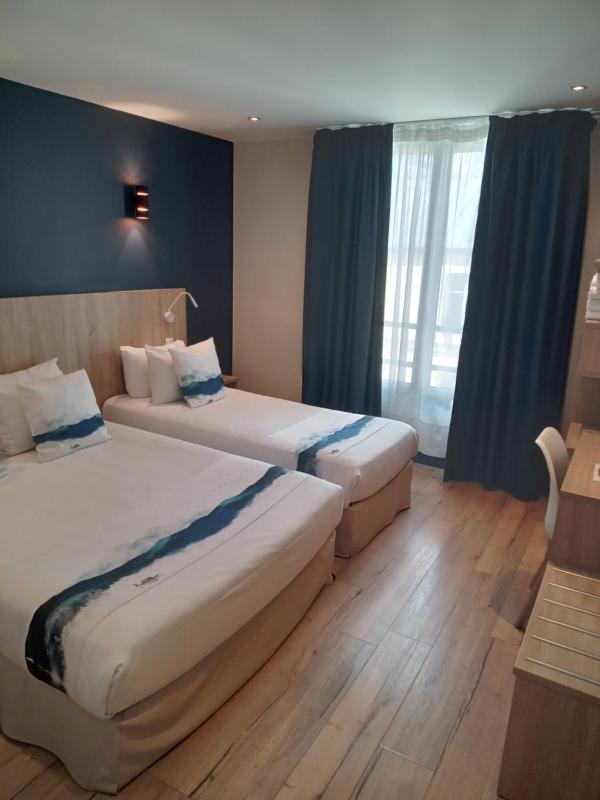 Triple Room image 3