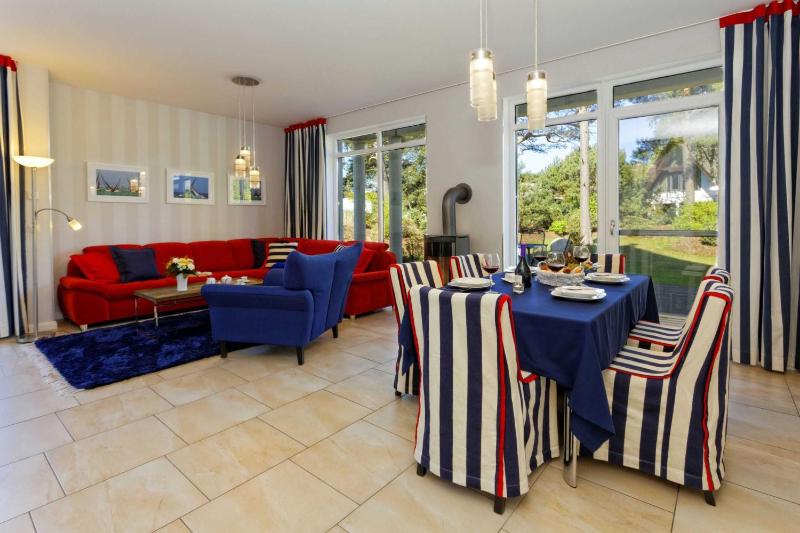 Three-Bedroom House image 1