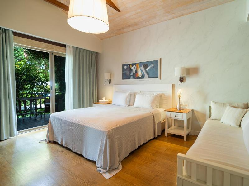 Orange Family Room image 4