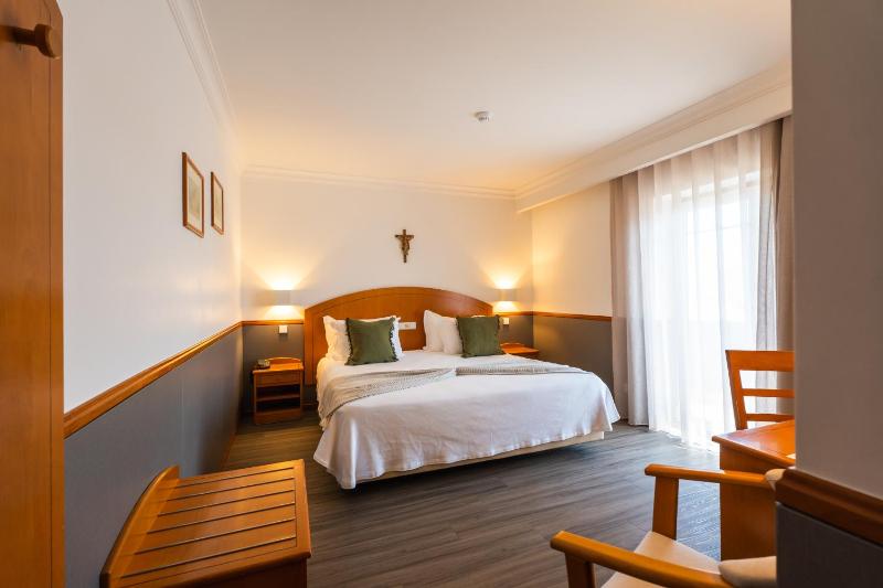 Double Room image 1