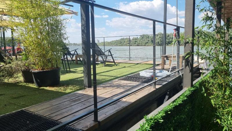 Deluxe Single Room image 3