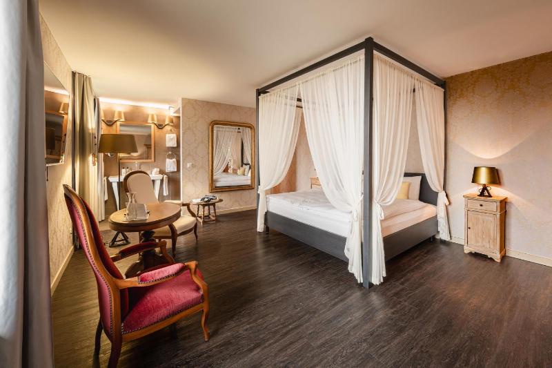 Suite image 1
