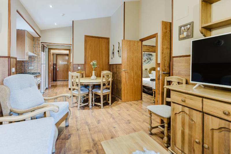 Apartment with Garden View image 4