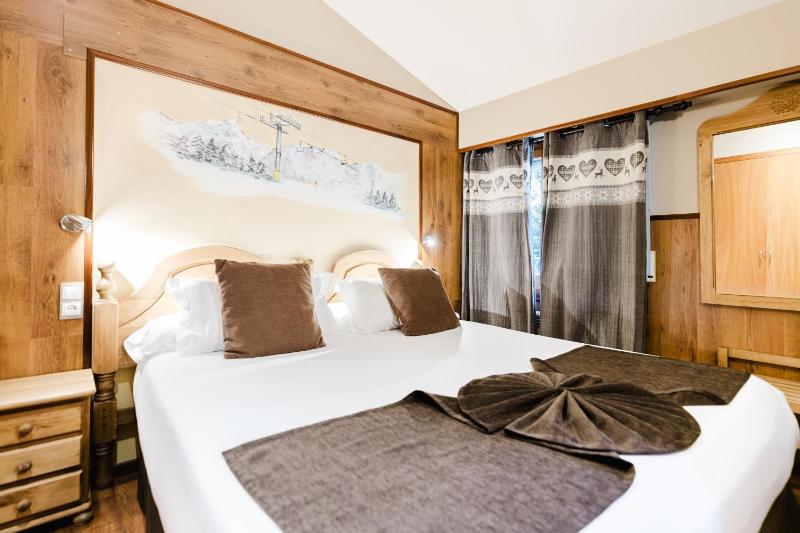 Apartment with Garden View image 3