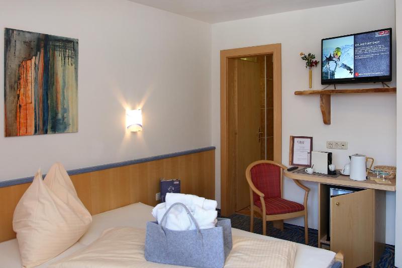 Single Room image 1