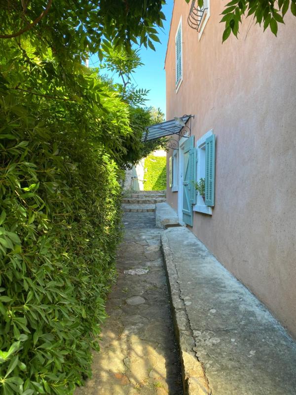 Maison de charme LE BACIO - image 8