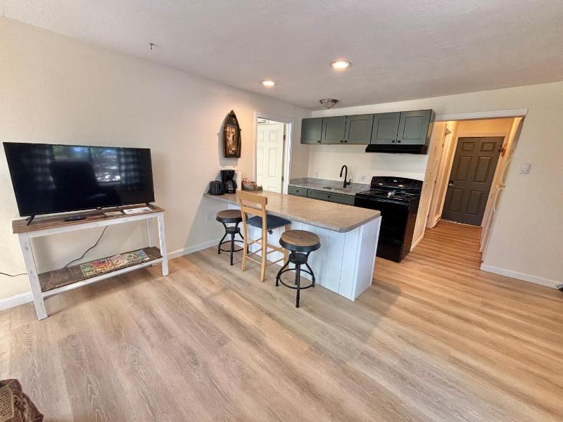 One-Bedroom House image 4