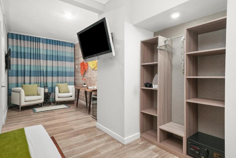 Double Queen Jr Suite image 3