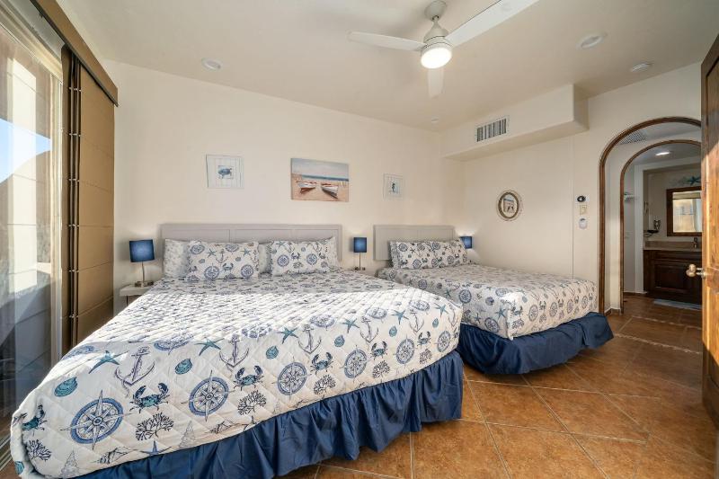 Bella Sirena 2BR 2BA 3rd Floor Ocean View B301 - image 12