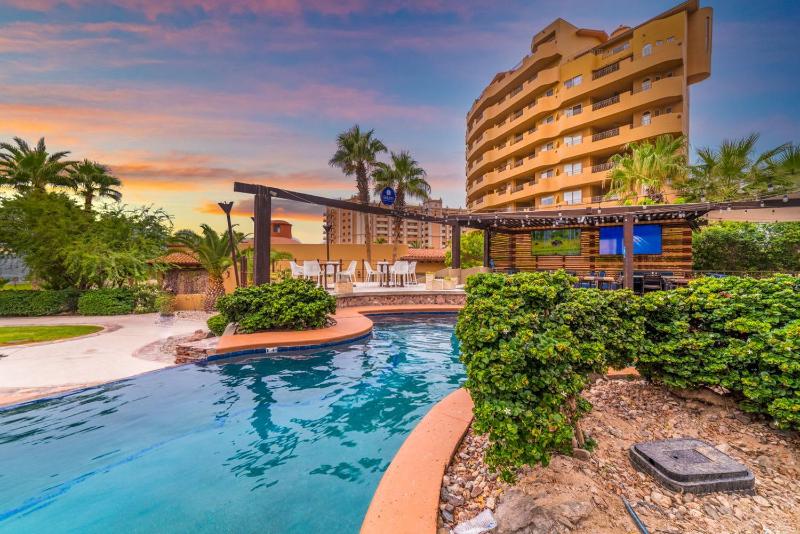 Bella Sirena 2BR 2BA 3rd Floor Ocean View B301 - image 25