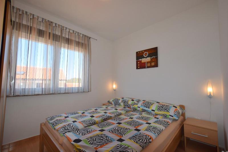 One-Bedroom Apartment image 3
