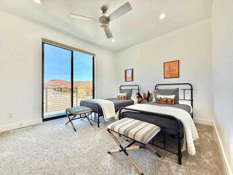 Apartment image 4