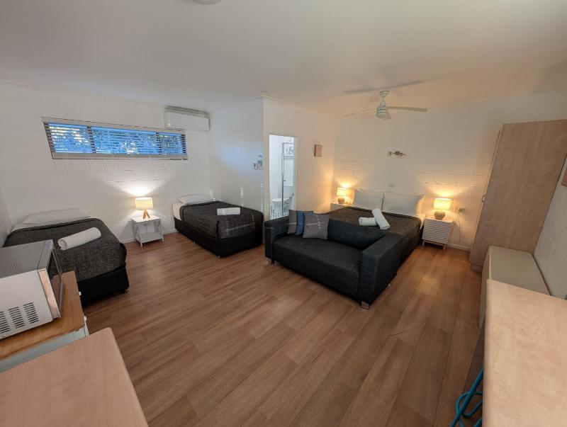 Moffat Beach Motel Caloundra - image 20