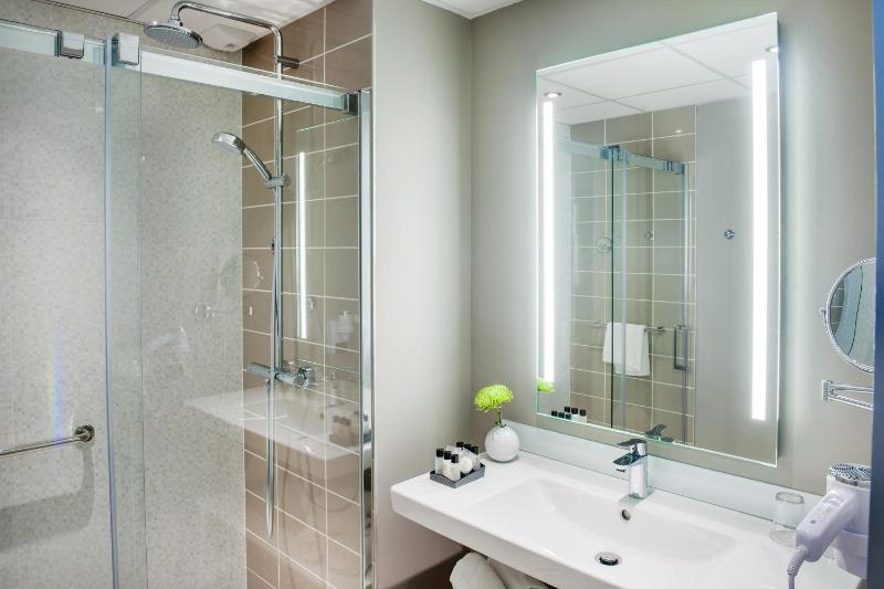 Deluxe Triple Room image 1