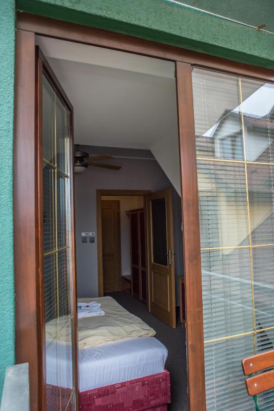 Single Room image 2