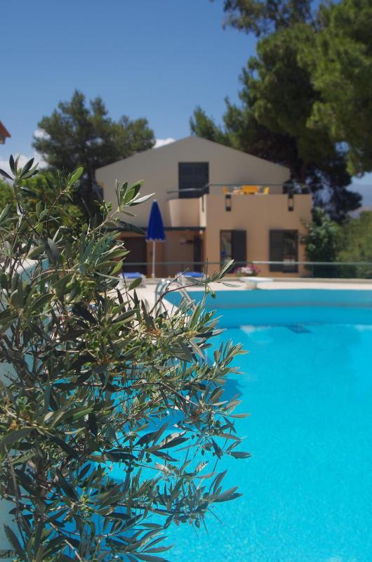 Villa Pefki - image 4