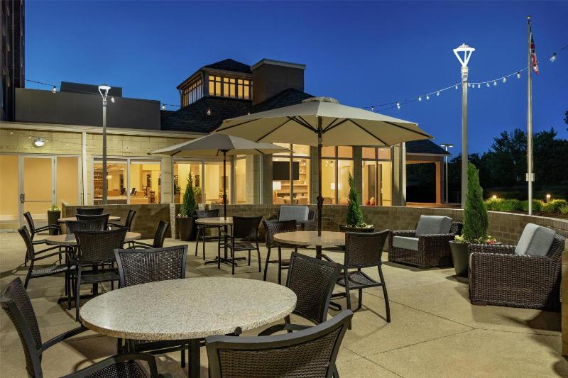 Hilton Garden Inn Cleveland Airport - image 16