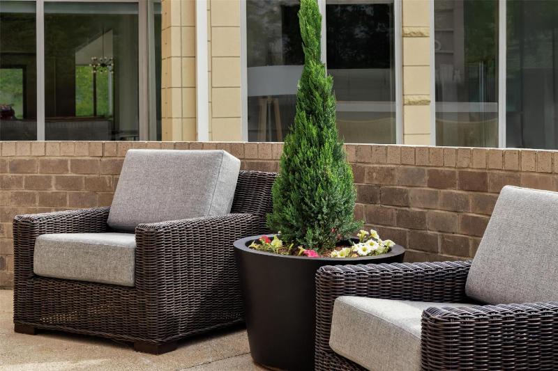 Hilton Garden Inn Cleveland Airport - image 13