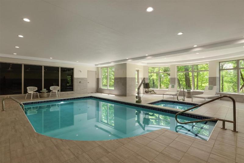 Hilton Garden Inn Cleveland Airport - image 14