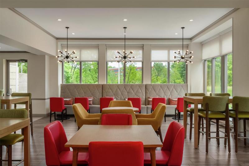 Hilton Garden Inn Cleveland Airport - image 34