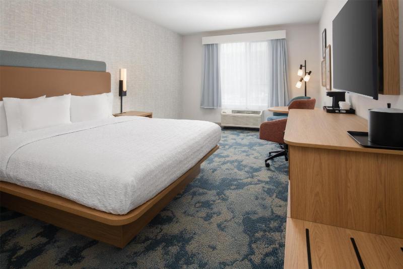 King Room image 4