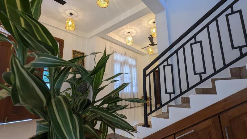 Lake side haven villa - image 11