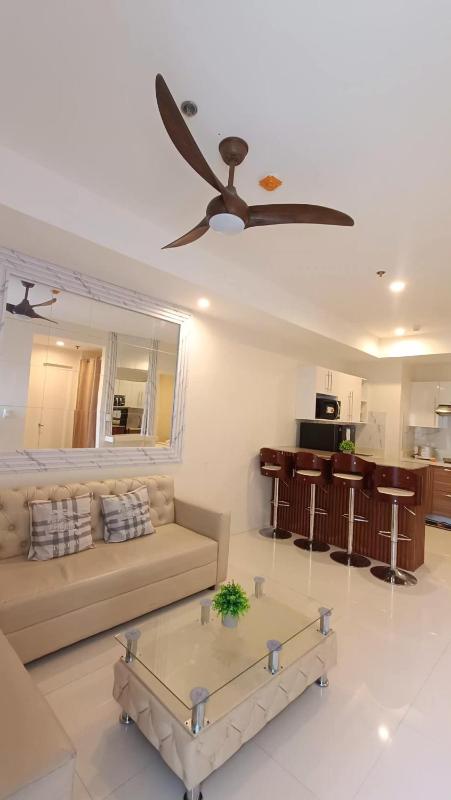 Matina Enclaves 2BR with Wifi Near SM Mall - image 44
