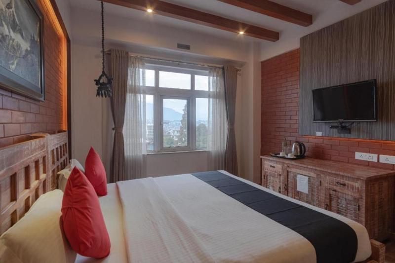Capital O 697 Swornim Boutique Hotel - image 16