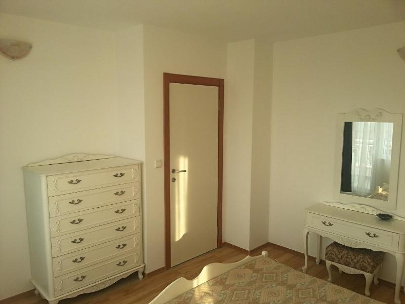 Guest House Rona - Free Parking and Sea View - image 5