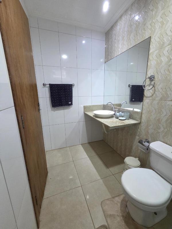 Apartamento 3 Quartos Beira-Mar no Farol da Barra - 10 segundos da Praia - image 11