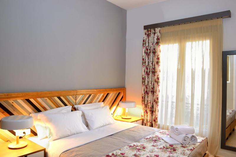 Classic Room with Balcony image 3