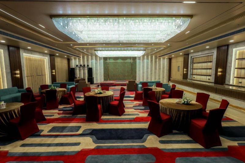 Hotel The Golden Tree - image 14