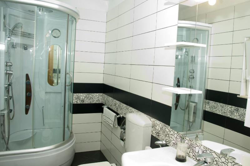 Two-Bedroom Apartment image 4