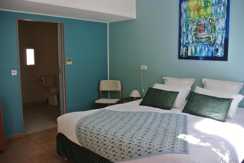 Double Room - Disability Access image 1
