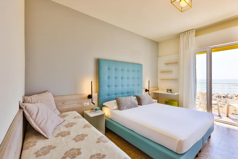 Hotel Ariston - image 20