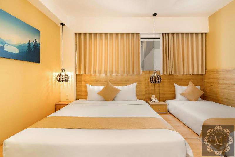 Bella Merry Hotel - 100m To The Beach - image 12