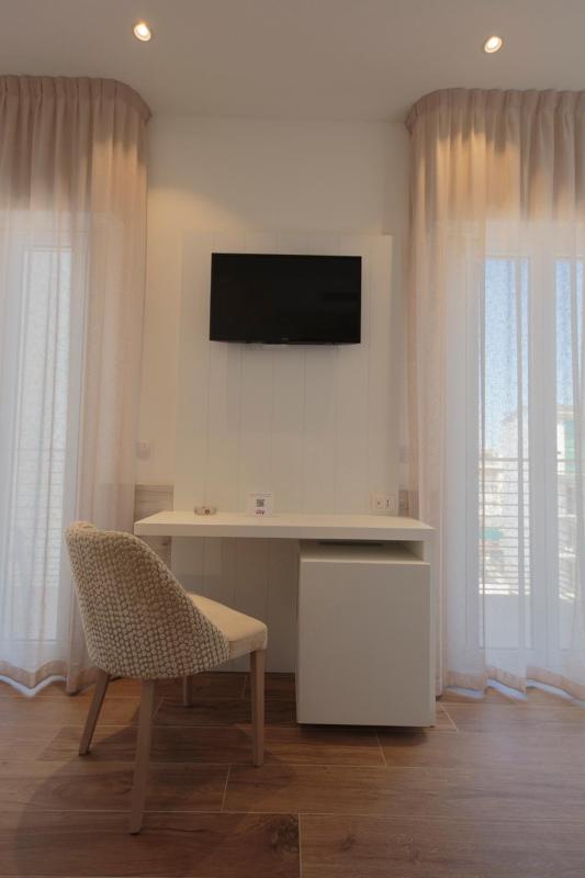 Hotel Ariston - image 36