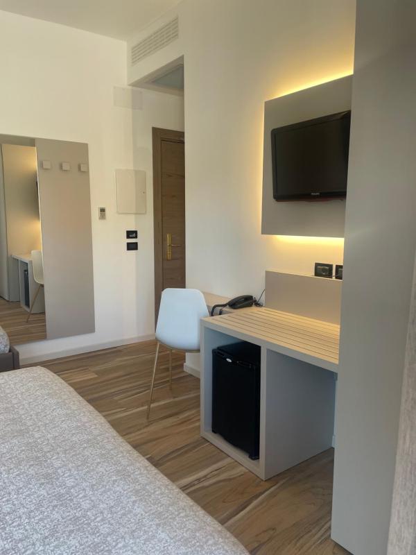 Triple Room image 3