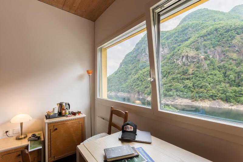 Standard Double Room image 1