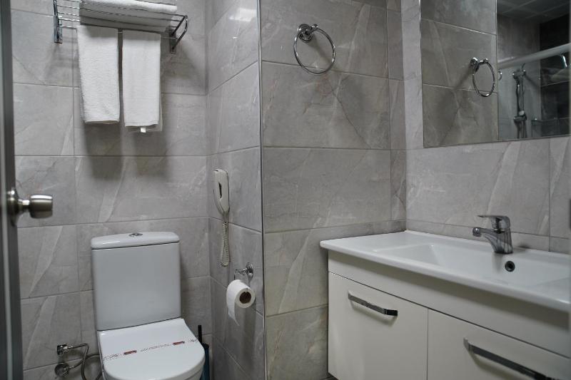 Triple Room image 3