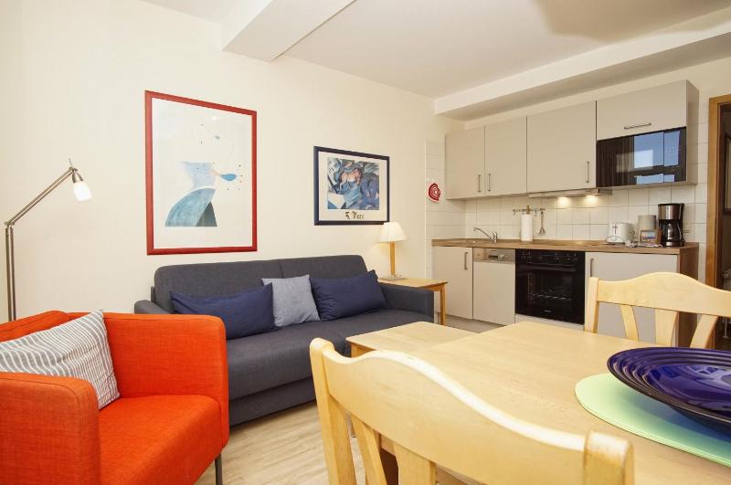 Strandresidenz Brandenburg Ferienwohnung 31 mit Sauna- und Schwimmbadnutzung im AHOI Sellin - image 25