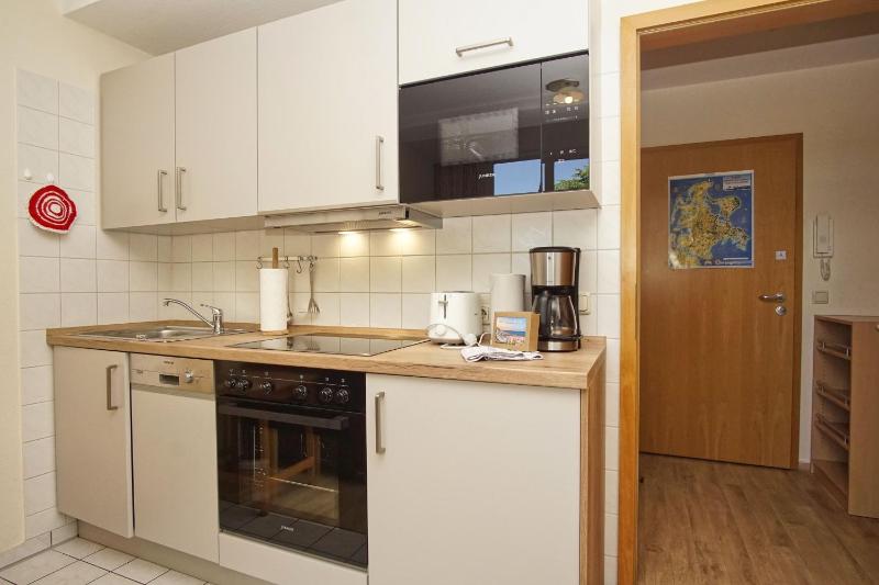 Strandresidenz Brandenburg Ferienwohnung 31 mit Sauna- und Schwimmbadnutzung im AHOI Sellin - image 18