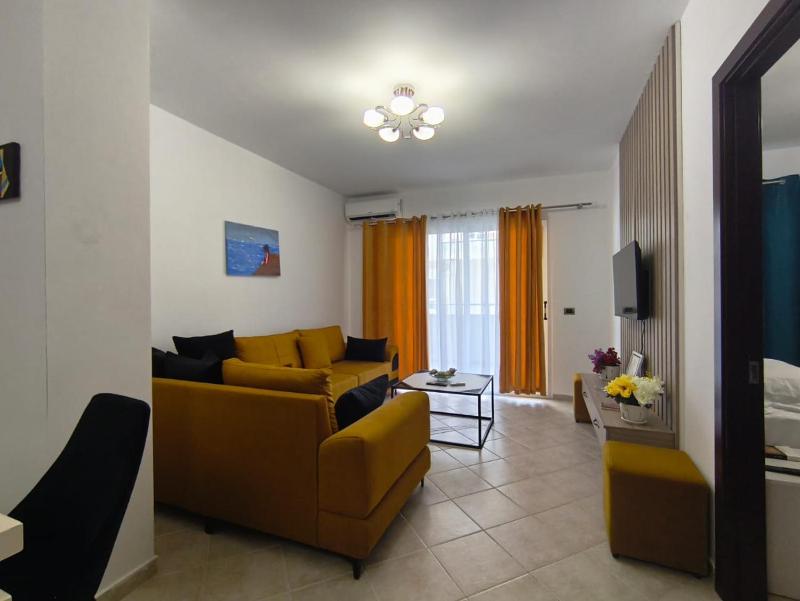 Saranda Xhulial 3 Apartment - image 11